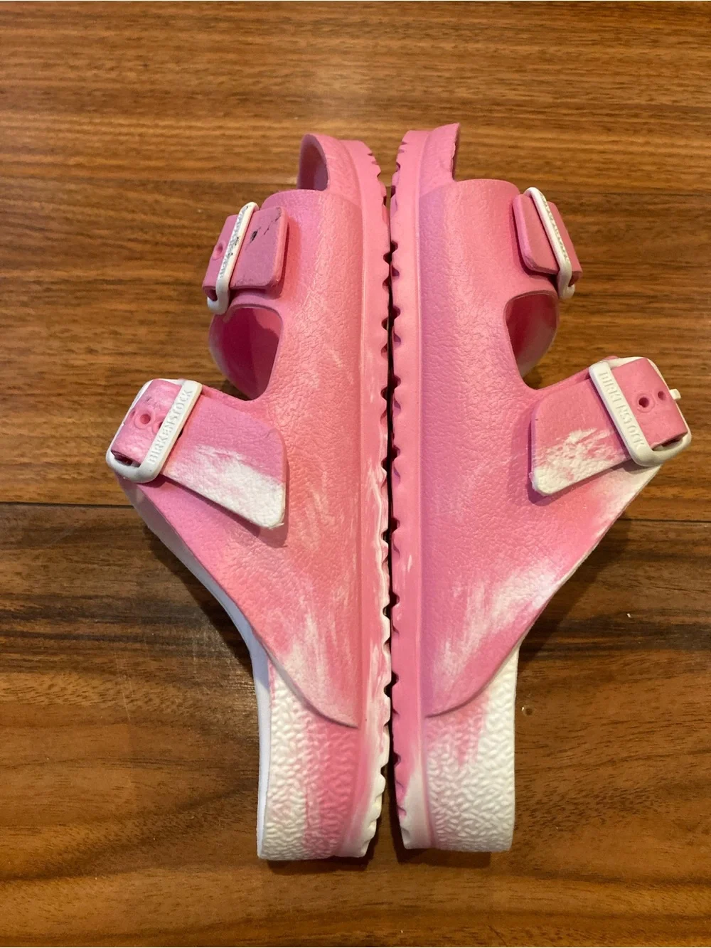Birkenstock girls shoes size 32/L1 Pink & White